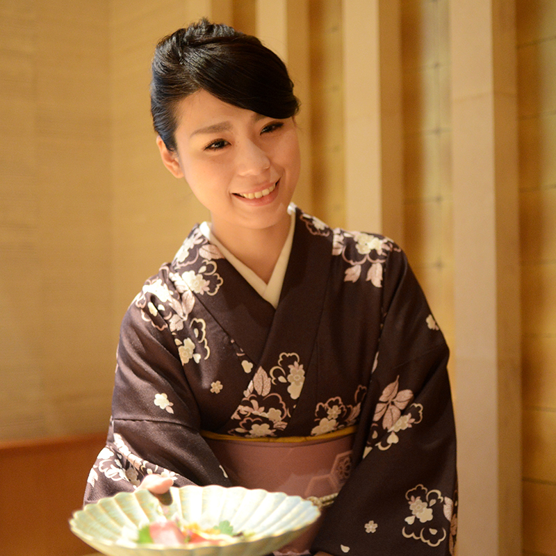 着物おもてなし接客サービススタッフ採用 高時給週3日1300円 日払いok 北大路